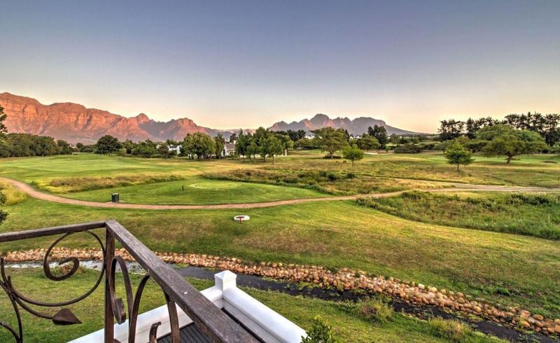 4 Bedroom Property for Sale in Stellenbosch Central Western Cape
